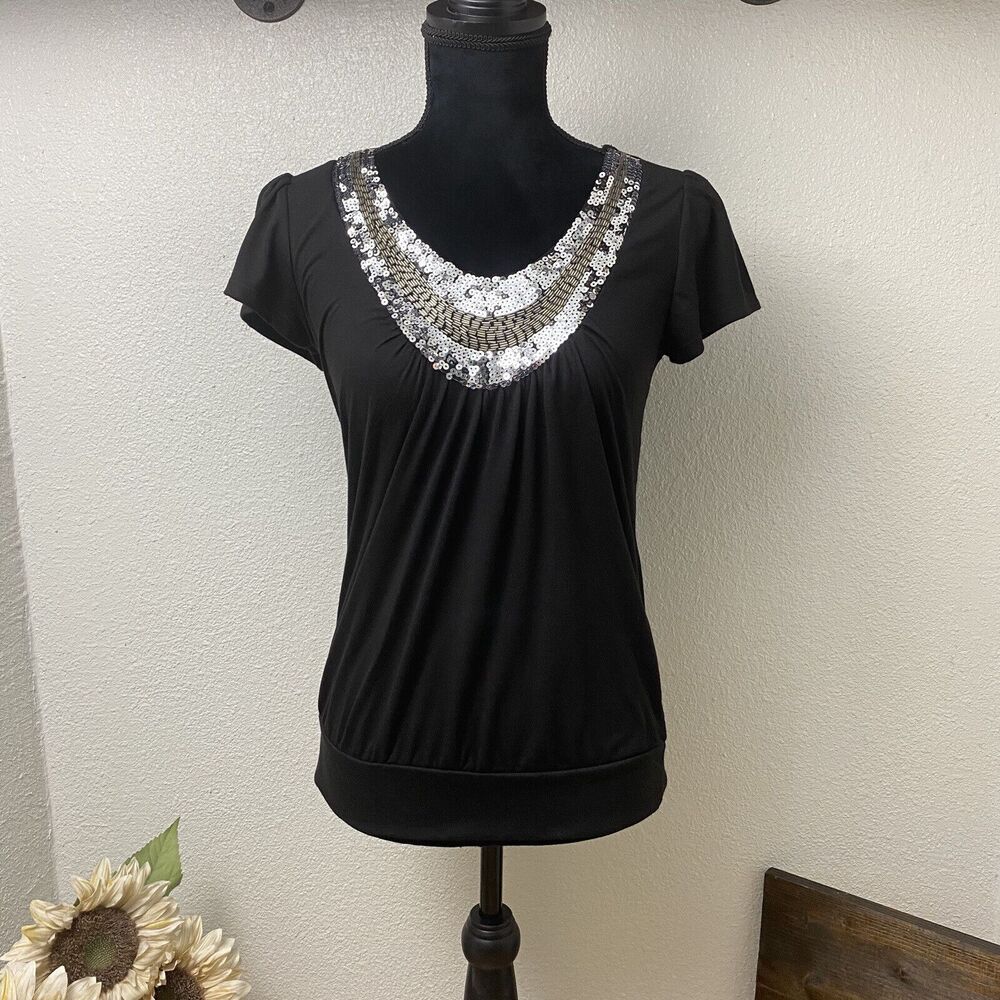 Silver Sequin Black Short Sleeve Top - Large - One Clothing